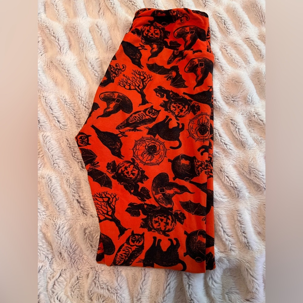 Halloween leggings 🎃